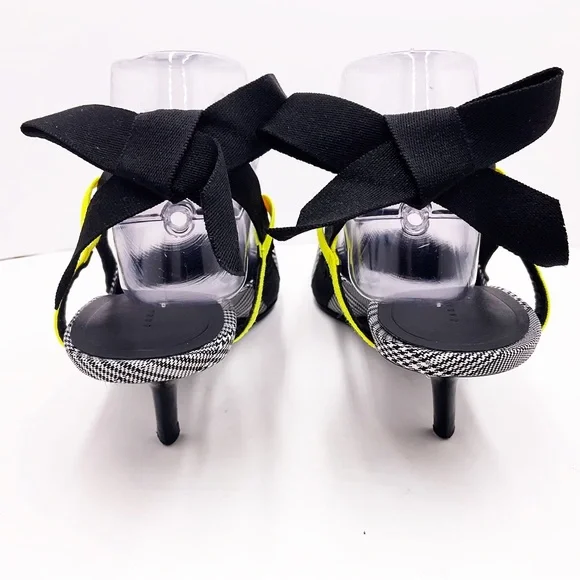 {Zara} Gray Plaid Slingback Bow Kitten Heels - Picture 9 of 16